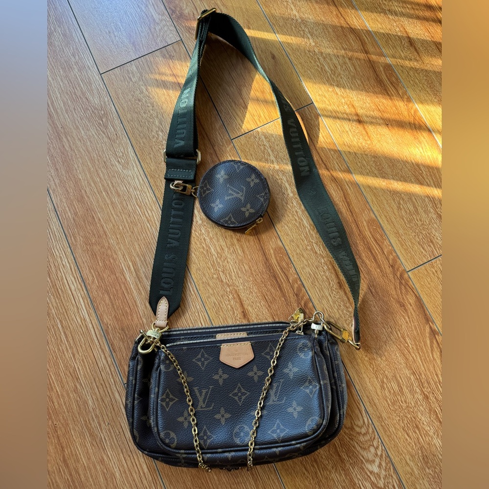 Louis Vuitton Multi Pochette Accessoires